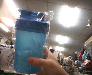 塑膠水杯