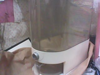 大容量按壓式米桶