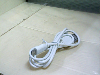充電線