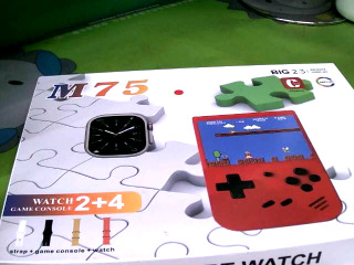 掌上遊戲機+智慧手錶