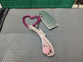 織繩與金屬扣件