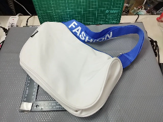 測背包