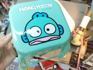魚怪造型塑膠椅