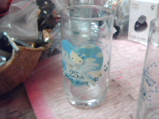 玻璃杯