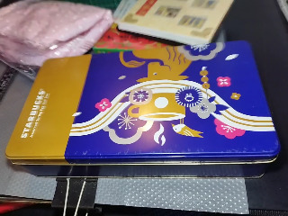 星巴克長鐵盒
