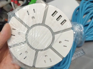 圓形插座