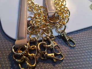 金屬鏈條側背帶