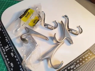 銀色衣架