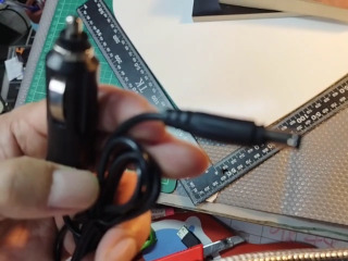 車用充電頭