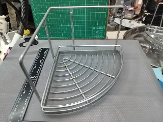 不鏽鋼轉角收納架