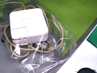 蘋果筆電充電線