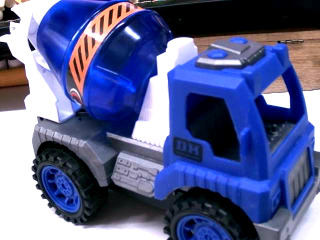 玩具車