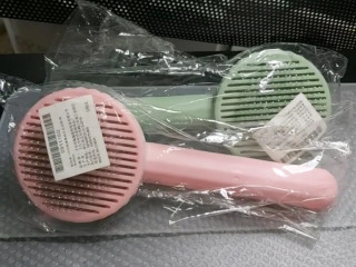 寵物自動清潔梳