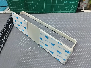 泡棉貼鐵架