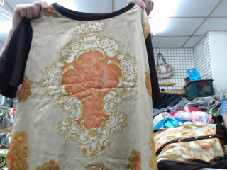 衣服一套2件