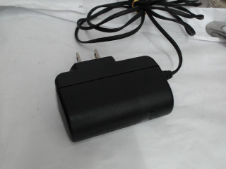 充電線