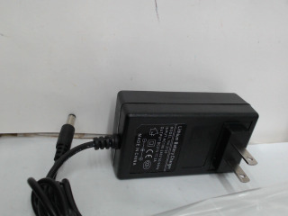 電源線