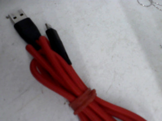 充電線