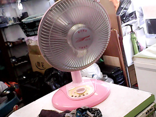 電暖器