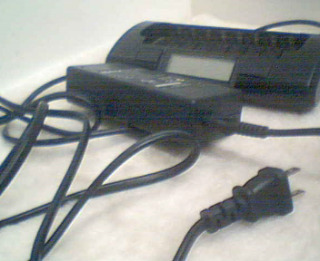 美國8通充電器