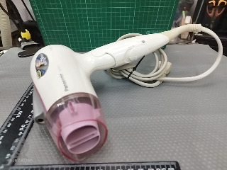 負離子吹風機