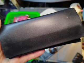 黑色長皮夾