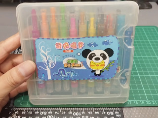 旋轉蠟筆