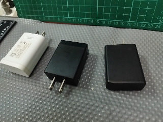 充電器