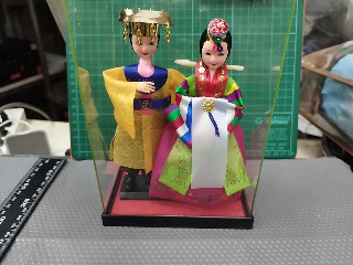 韓服新婚人偶