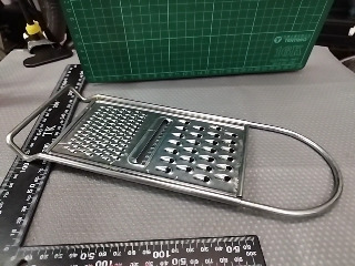 刨絲削片器