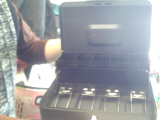 隨身收銀機-鑰匙櫃檯