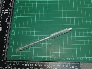 透明自動鉛筆