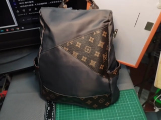 老花雙肩包
