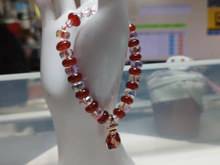 紅瑪瑙串珠手鍊