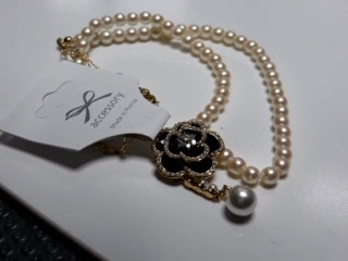 山茶花珍珠項鍊