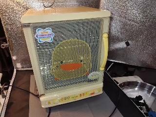 母嬰用品奶瓶消毒烘乾機