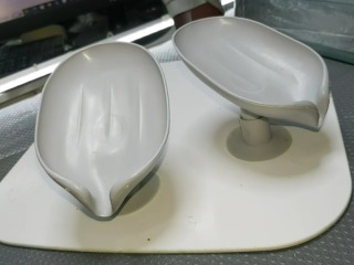 荷葉瀝水肥皂架