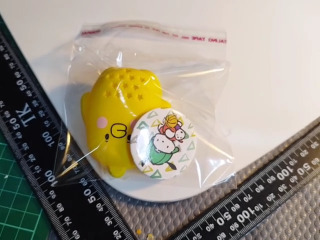 黃色小雞公仔