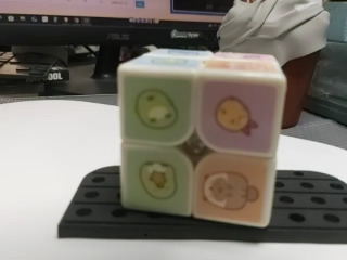 角落小夥伴2x2魔術方塊