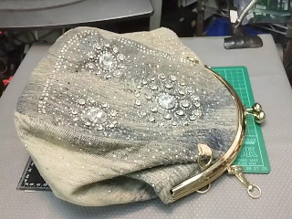 水鑽口金包