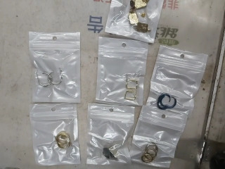 耳環