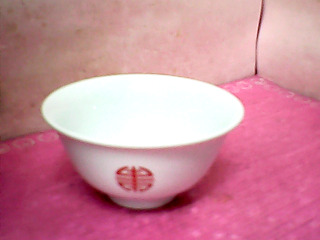 瓷碗