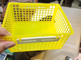 黃色瀝水籃