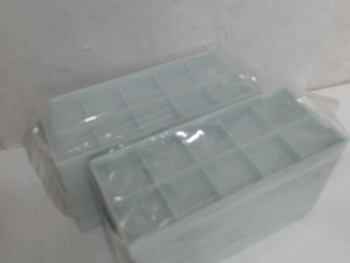 盒