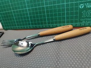 餐具