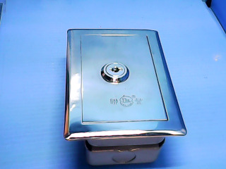 用品(鑰匙在內)