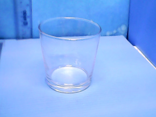 玻璃杯