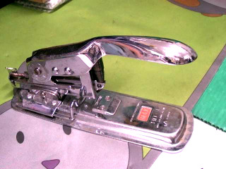 釘書機