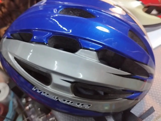 藍銀美利達頭盔