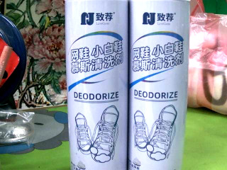 鞋子清潔劑